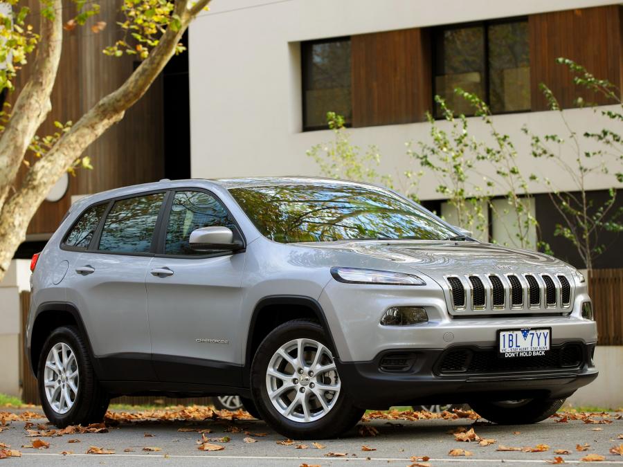  Jeep Cherokee Sport 2014 года  (AU) (фото 10 из 13)